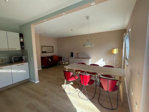 Foto - Charmante, möblierte 2-Zimmer-Wohnung - sofort bezugsfrei