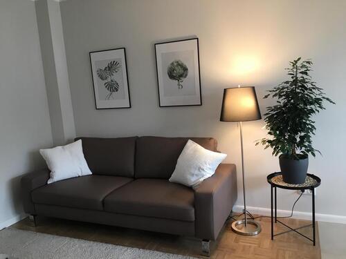 Foto - Vollmöblierte 2 Zimmer Wohnung mit Terrasse und Stellplatz Neubau