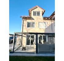 Modernes Traumhaus in Top-Lage – provisionsfrei – 899.000 € - Königsbrunn