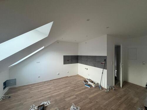 Foto - 3-ZKB DG *ERSTBEZUG* WG-geeignet - in Uni nähe !