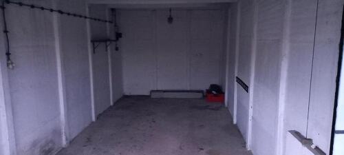 Foto - alte DDR Garage - 100,00 EUR Miete,