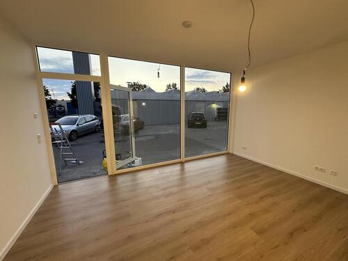 Foto - Büroeinheit in Esslingen-Oberesslingen – Top Lage im Industriegebiet