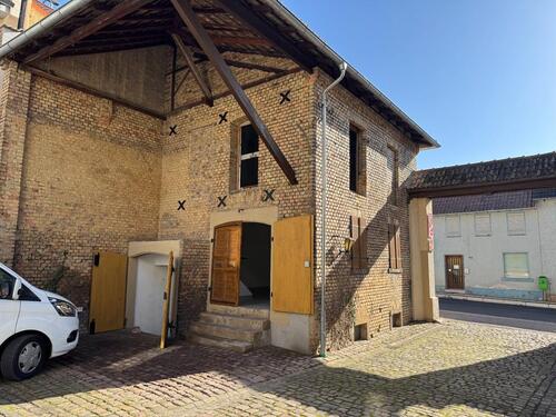 Foto - Stellplätze und Lagerräume zu vermieten