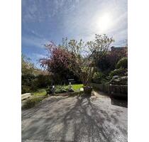 Frisch modernisiertes Reihenmittelhaus mit Sonnengarten & Garage - Wermelskirchen