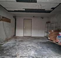 Garage mit Nebenraum(+ca.15 m²) in 91245 verkehrsgünstig gelegen - Simmelsdorf