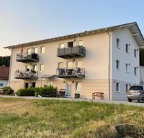 Vermiete neuwertige 3-Zimmer-Wohnung am Fuße des Lamberg bei Cham