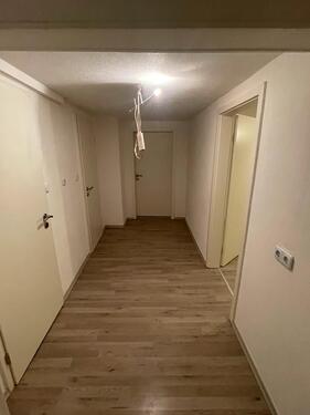 Foto - Sanierte 3 Zimmer Wohnung - 691,00&nbsp;EUR Kaltmiete, ca.&nbsp; 63,00&nbsp;m&sup2;