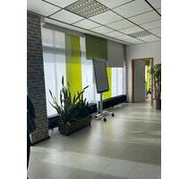 Gepflegte und flexibel gestaltbare Gewerbefläche (ca. 75 qm) - Verl