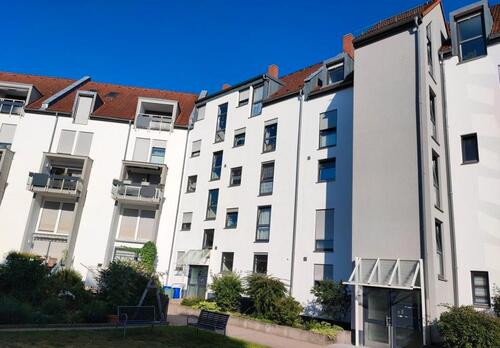 Foto - Gepflegte 2 Zimmer Wohnung mit 71 qm in Roth - EG mit Garten