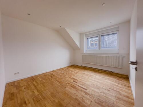 Foto - 4 Zimmer Wohnung - 800,00&nbsp;EUR Kaltmiete, ca.&nbsp; 80,00&nbsp;m&sup2;