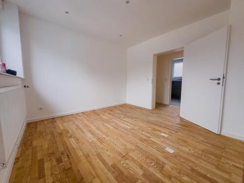 Foto - 4 Zimmer Dachgeschoßwohnung in Brohl-Lützing