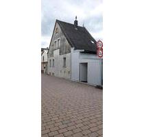 Einfamilienhaus - 79.000,00&nbsp;EUR Kaufpreis, ca.&nbsp; 110,00&nbsp;m&sup2; in Breunigweiler (PLZ: 67725)