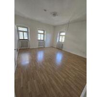 Großzügige, renovierte Fünfzimmerwohnung im Herzen von Kitzingen