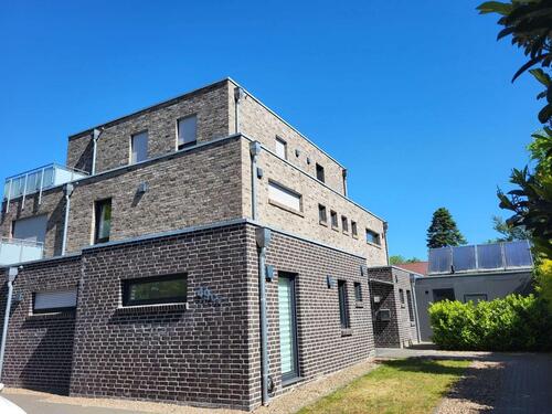 Foto - Tolle 3 Zimmer Wohnung mit Terrasse + Gartenanteil