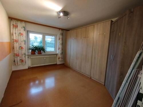 Foto - biete WG Zimmer Tierliebe Hund Katze Garten