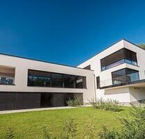 Neuwertige 4-Zimmer Wohnung mit Balkon - Zusmarshausen