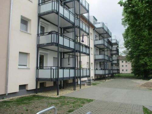 Foto - Ihre neue Wohnung: Renovierte 2-Zimmer-Wohnung mit Balkon und Einbauküche!