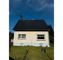 Freistehendes Einfamilienhaus in ruhiger Lage - Hundsangen