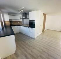 Stadthaus zu Vermieten - 1.400,00&nbsp;EUR Kaltmiete, ca.&nbsp; 109,00&nbsp;m&sup2; in Cadolzburg (PLZ: 90556)