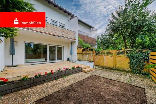 Foto - Bad Homburg: Reihenmittelhaus - Raumwunder mit kleinem Garten und 2 Stellplätzen