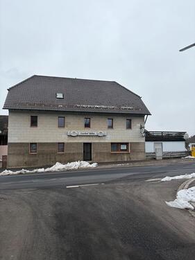Foto - Landwirtschaftliche Althofstelle mit Wohn- und Gasthaus