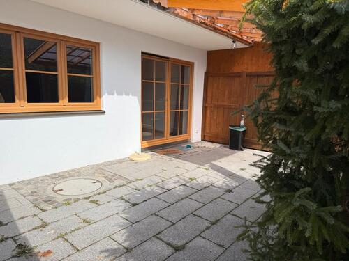 Foto - Schöne zwei Zimmer Wohnung mit Garten