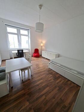 Foto - ✨Stilvolles WG-Zimmer im Herzen von Gallus in Frankfurt am Main. Voll möbliert & sofort einziehen