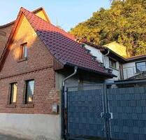 Haus zum Kauf - 90.000,00&nbsp;EUR Kaufpreis, ca.&nbsp; 100,00&nbsp;m&sup2; in Weißenfels (PLZ: 06667)