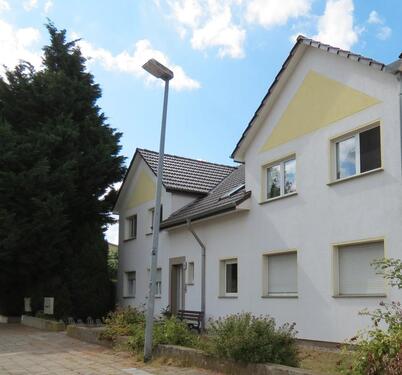 Foto - 2-Raum Wohnung mit Badewanne+Dusche 1.OG