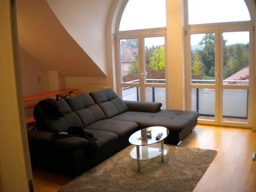 Foto - Zentral gelegene 2,5Zimmer Maisonettenwohnung