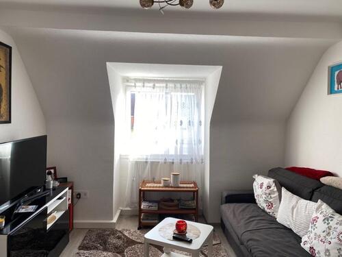 Foto - Gemütliche Dachgeschosswohnung mit Schrägen