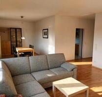 Helle 3 Zimmer Wohnung mit Balkon zur Miete 1300€ kalt (möbliert) - Mühlheim am Main