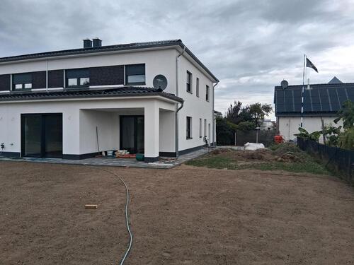 Foto - Exklusive Doppelhaushälfte (Neubau)
