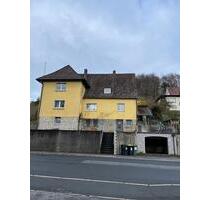 Charmante, provisionsfreie Eigentumswohnung in Rödental