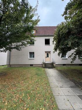 Foto - Gemütliche 2,5 Raum Wohnung mit großer Wohnküche - renoviert inkl. Laminat!