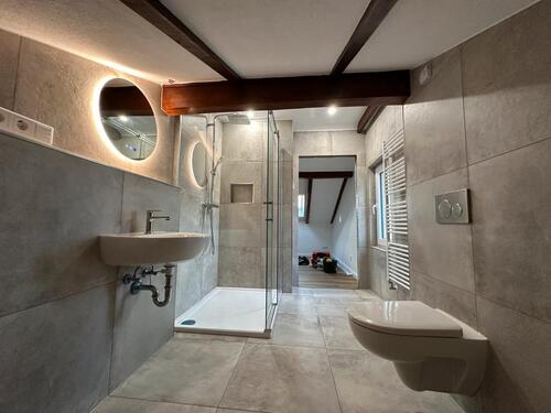 Foto - 2-Zimmer Dachgeschosswohnung - 885,00&nbsp;EUR Kaltmiete, ca.&nbsp; 69,00&nbsp;m&sup2;