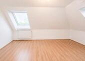 Foto - Helle 3 - Zimmer - Dachgeschosswohnung in Bad Münder