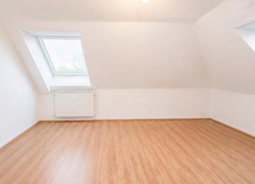 Foto - Helle 3 - Zimmer - Dachgeschosswohnung in Bad Münder