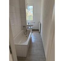 Wohnung zu verkaufen - 24.500,00&nbsp;EUR Kaufpreis, ca.&nbsp; 47,00&nbsp;m&sup2; in Drei Gleichen (PLZ: 99869)