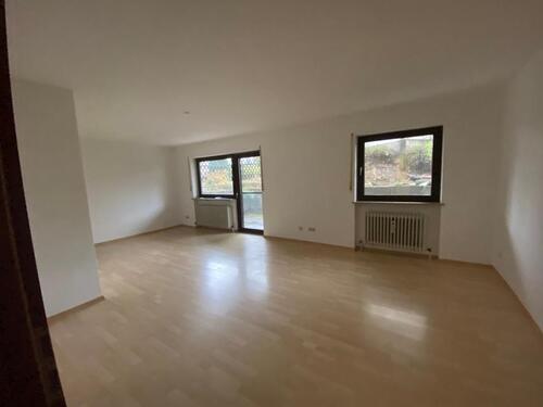 Foto - 2 Zimmer Wohnung - 390,00&nbsp;EUR Kaltmiete, ca.&nbsp; 59,00&nbsp;m&sup2;