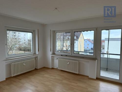 Foto - 4-Zimmer-Wohnung mit Balkon in Volkach - WOHNBERECHTIGUNGSSCHEIN ERFORDERLICH