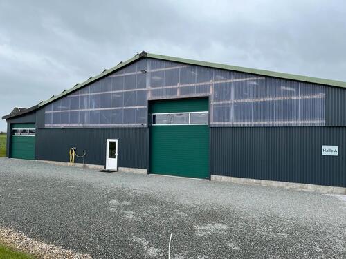 Foto - Hallenstellplatz für Wohnmobil, Wohnwagen