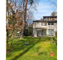 Ansprechendes Reihenendhaus mit sieben Zimmern und Einbauküche - Bernau bei Berlin