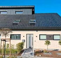 Haus im Haus. Neu Luxuriöse 85 m² 3x Zimmer Maisonettewohnun - Bedburg-Hau