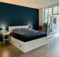 Altbau-Wohnung, 109 qm, KR-City, 5ZKDBB, für 1-3 Personen - Krefeld Cracau