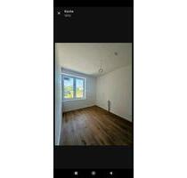 4-Raumwohnung in 06132 Halle - 1.252,00&nbsp;EUR Kaltmiete, ca.&nbsp; 110,00&nbsp;m&sup2; in Halle (Saale) (PLZ: 06132) Silberhöhe