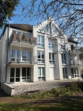 Foto - 2 ZKB 71 qm, Balkon, neu renoviert, EBK, Stadtnah!