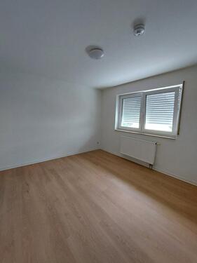 Foto - Renovierte 2 Raum Wohnung mit Balkon und Tageslichtbad