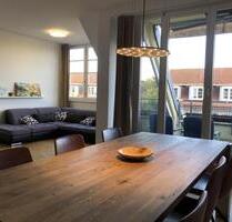 Moderne 2-Zimmer Dachgeschosswohnung mit Terasse in Wilmersdorf - Berlin Charlottenburg-Wilmersdorf