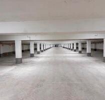 Tiefgaragenstellplatz - Rolltor - Bad Oldesloe Nähe Bahnhof